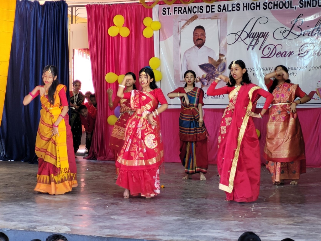 principal-birthday-celebration